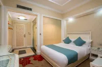 Gilleteng Shangri-La Hotel (Dukezong Ancient City Longtan North Road) - Business