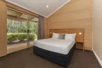 Eight Willows Retreat