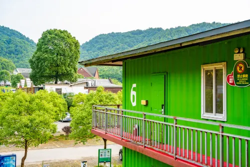 Anqing Jushishan LOVE Homestay