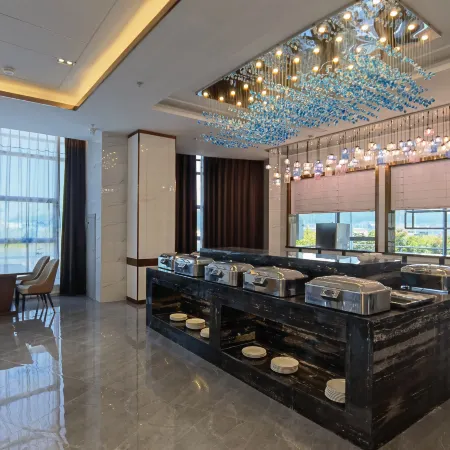 Wudang Elong Wanguo Hotel