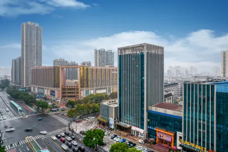 Gemei Hotel (Yancheng Wuyue Plaza)