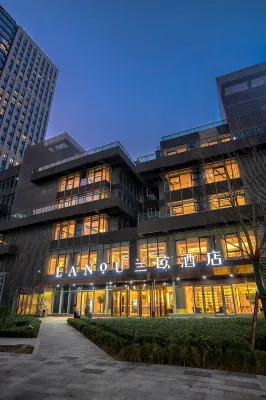 Jinan West Railway Station International Convention and Exhibition Center LANOU Hotel Hotels near Greenland Binfencheng