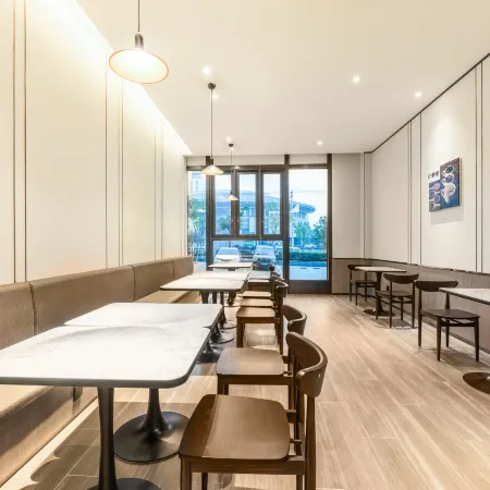 HanTing Hotel (Ma'anshan Hanshan County Xinle Plaza)