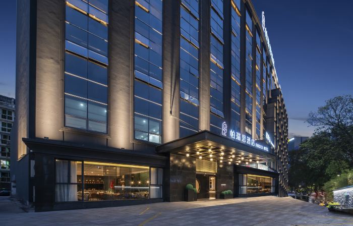 Ningbo PRIUS Hotel (Tianyi Square SHOPING)