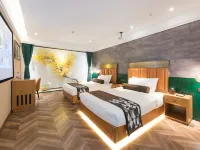 James Joyce Coffetel Hotel (Beijing Daxing Xinmeiti Gongan Daxue) Hotels near Daxing
