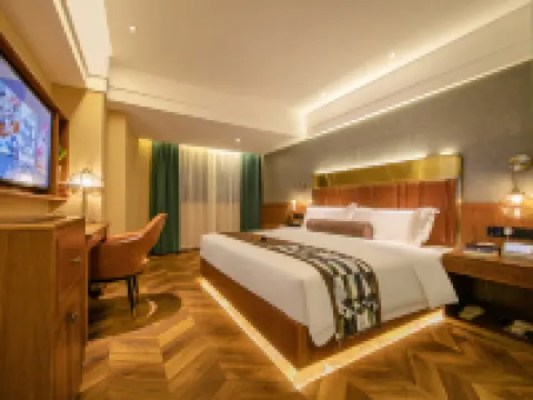 James Joyce Coffetel(new world store, Nanpu Road, Ezhou). Hotels in Ezhou