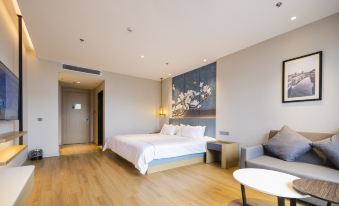 Magnotel Hotel (Shanghai Beiqinggong Road)