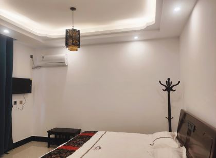 祿勸轉龍鎮納梭格勒山莊