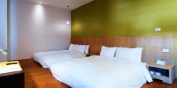 In Young Hotel