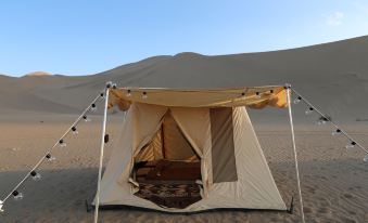 Dunhuang Moguest Desert Camping Reception Center