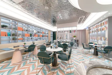 Jinshun Tianhua Hotel (Lushui No.1 Middle School in Nujiang)