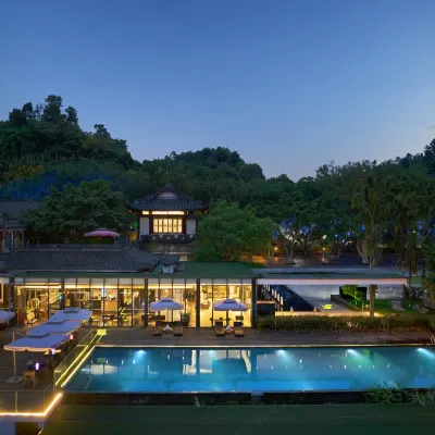 Chanyi · Jiading Yuanzi Hotel Hotels near Lingyun Mountain