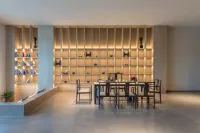 Habitat in Valley ，Dwell in Cloud