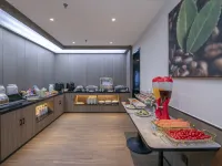 Super 8 Premium Hotel (Beijing Daxing District Government Dayue Spring Breeze Branch) Hotels near Daxing