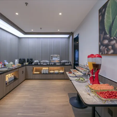 Super 8 Premium Hotel (Beijing Daxing District Government Dayue Spring Breeze Branch)
