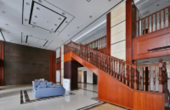 君逸酒店公寓（青島五四廣場萬象城店）