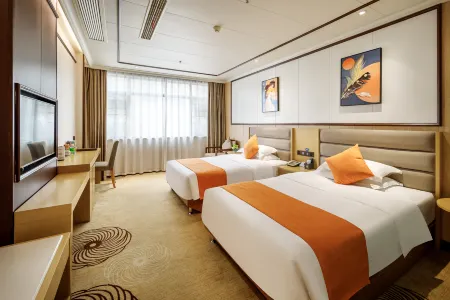 Ruijing Sunshine Hotel (Leshan Hi-tech Zone Ito Shihao Branch)