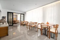 麗思漫•歸蒔供氧民宿（香格里拉獨克宗古城店）
