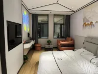 Hotels in Olock