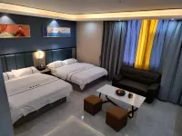 Huigang Apartment