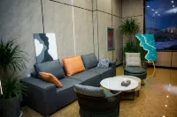 Homeinn Pebble Hotel (Jingyu County Hospital) - Park Yeri