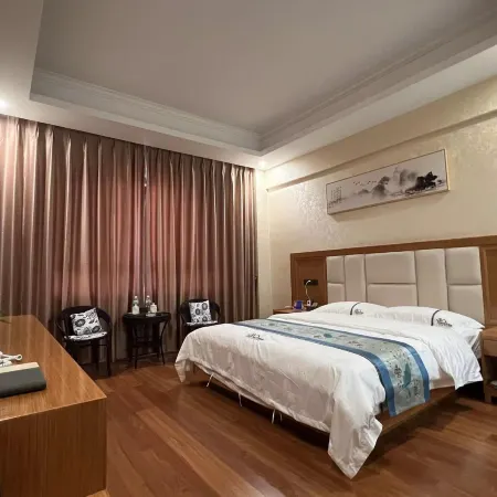Rujia China Inn Hotel (Lincang Shuangjiang Abu Gulu)