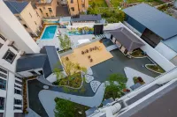 Floral Lux Hotel·Tongchen Hospital Отели рядом с достопримечательностью «Qiliting Pavilion»
