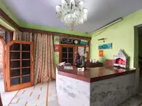 Goroomgo Radha Continental Nainital - servizio colazione