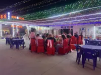 Zhangbei Xu Family Quadrangle Inn - فطور