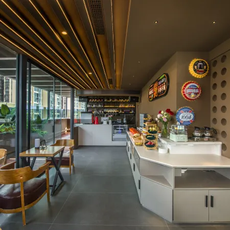 Shiguangxuan Hotel (Chengdu Daxuan High-speed Railway Station)
