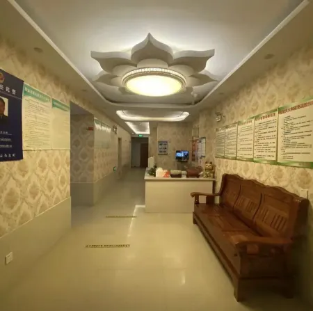 Langxi Haoyun Business Hotel Отели рядом с достопримечательностью «Langxixian Wuyuan Shan Shui Nongye Park»