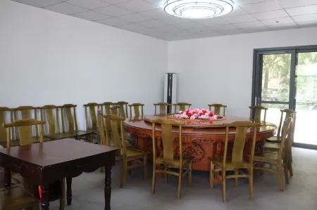 Ask Mountain Academy Отели в г. Шаншань