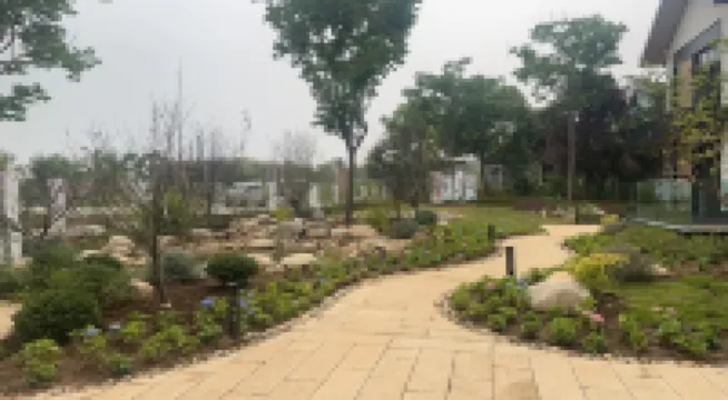 Floral Hotel · Bengbu Sanzhi Xiaolu Hotel