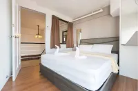 3-Bed Exec Suite RumahKu Airport Penang