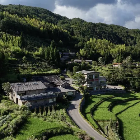 Tianchi health base Hotel