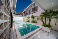 Lusheng Rongyi Meisu (Shanghai Hongqiao Airport Qibao Ancient Town Branch) - Rooftop Pools