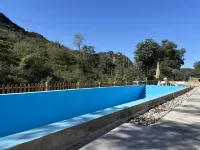 Xiazhi Homestay - Uima-altaat