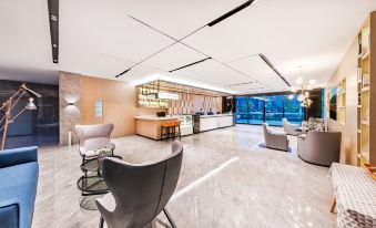 Echarm Hotel ((Near Songzanlin Monastery, Shangri-La)