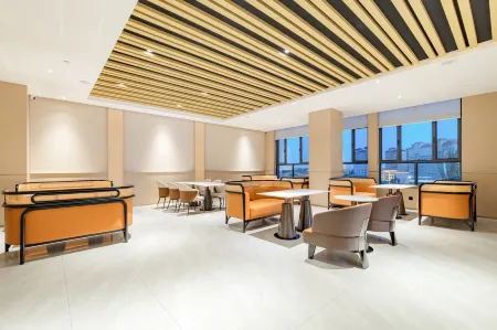 Starway  Hotel Отели в г. Алаэр