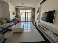 Lingfeng Yichen Ju Homestay