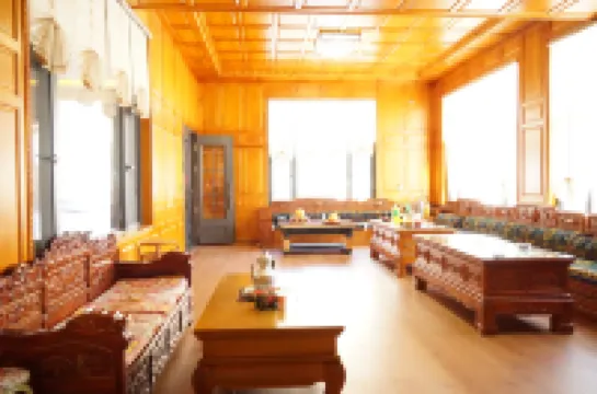 桑木旺閣·See blue sky°觀景丨輕奢美宿（德欽縣觀景台奔子欄店）