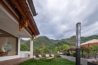 Floral Hotel·Shuiyunyun Homestay (Taiping Lake Branch) Hotels in Taiping Lake scenic spot