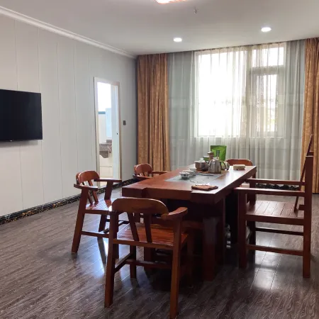 Dingnan Chengxin Hotel