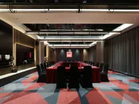 Radisson RED Jilin City - Business