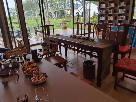 Dongli Shouzhuo Homestay (Wetland Park) Отели рядом с достопримечательностью «The Xiushan Island Scenic Area»