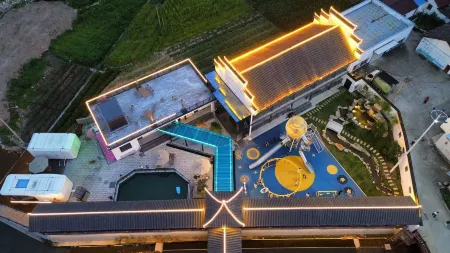 Bamboo Sea Resort Hotel