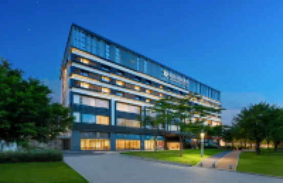 Licheng Platinum Rui Hotel (Guangzhou Baiyun Dongping Metro Station Police Academy) Hotels near Guangzhou International Economics College