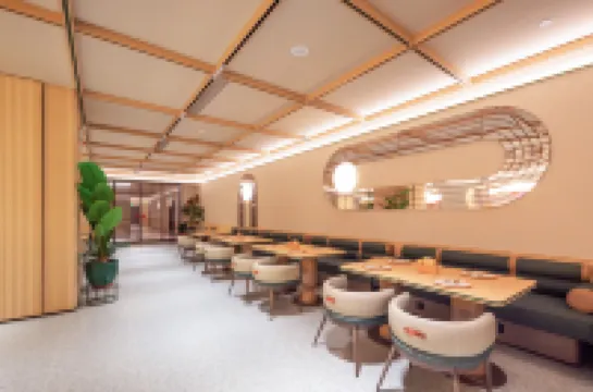 Orange Hotel (Fuyang Yingzhou Wanda Plaza Branch)