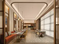 Hilton Garden Inn Dali Erhai Park Hotels near Caicun