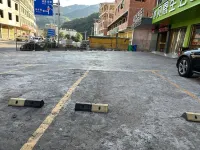 Niuniuba Bain Hotel - parking